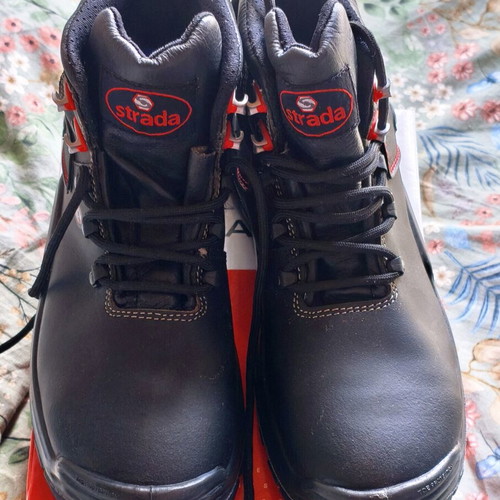 Strada S3HRO SRC Composite Safety Boots New