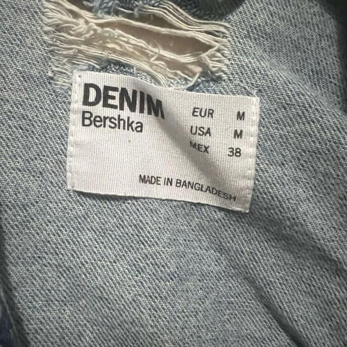 Jean jacket Bershka like new, size Medium, blue
