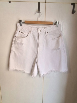 Stradivarius D93 white high-waist denim bermuda shorts like new, size 40