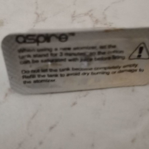 Eleaf istick mini used for repair with gift 1.8ohm coil