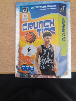 Panini Donruss Crunch Time #2 κάρτα EuroLeague του Βίκτορ Γουεμπανιάμα, 2021-22