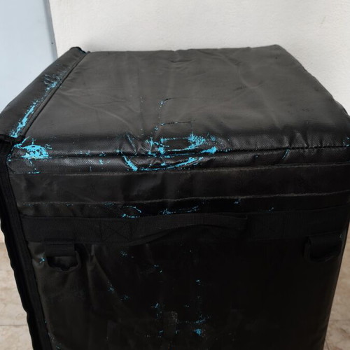 Delivery box used, worn condition