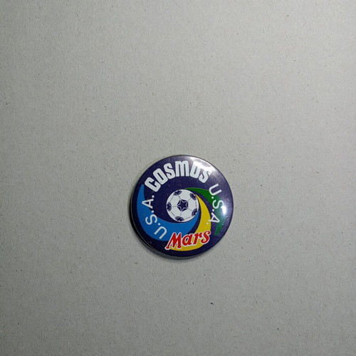 Cosmo's Football Team Usa Pin Badge like new from Mars
