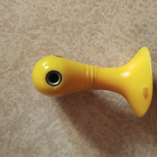 Smart headphone splitter used with suction cup for two users