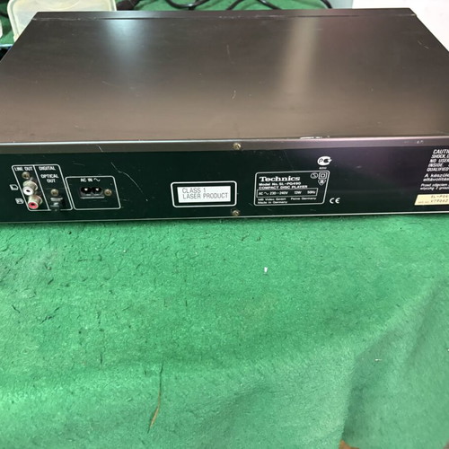 Technics SL-PG490 CD Player vintage, used, for repair