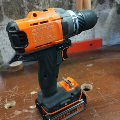 Black and Decker drill driver like new