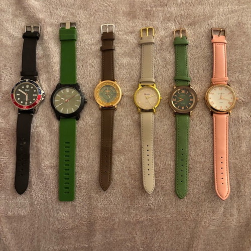 Pack of 6 women's watches new