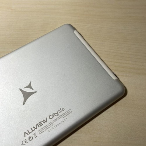 AllView smartphone tablet white with Gorilla Glass and Android One