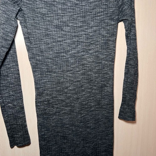 Long tight dress gray like new, long-sleeved