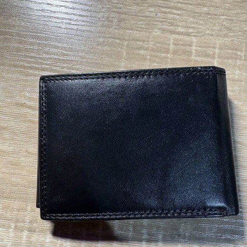 Leather wallet like new, black