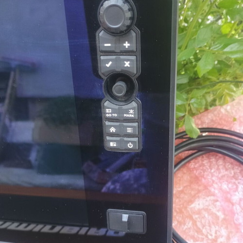 Humminbird Apex 16 MEGA SI+ Chartplotter like new with XM 14 HW MSI T transducer