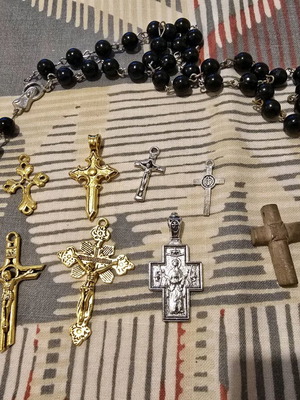 Small crosses used, pack