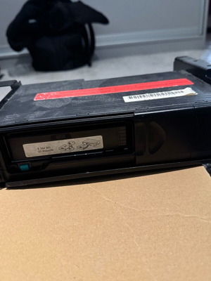 Αυθεντικό ραδιόφωνο και 6-CD changer Mini Cooper S (R53) μεταχειρισμένο