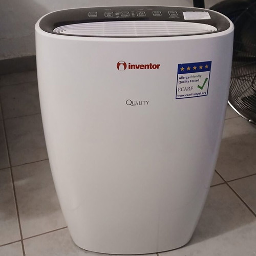 Inventor QLT-300 Air Purifier like new with original filter
