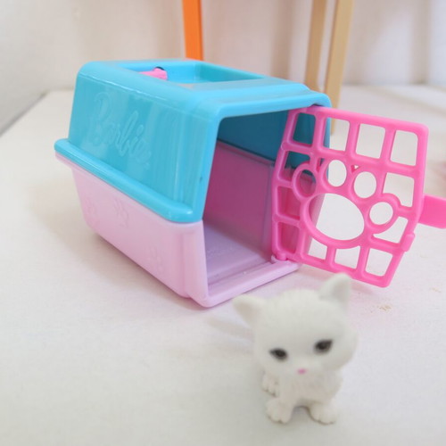 Barbie playset with pet boutique used, 2015, Mattel