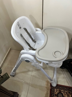 Καρεκλάκι φαγητού για μωρά