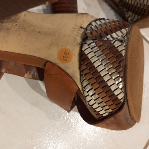 BCBG Leather High-Heeled Sandals used, size 37, beige