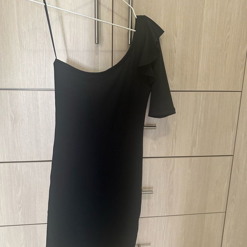Bsb elastic black dress medium used
