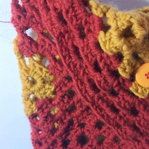 Handmade knitted shoulder bag new