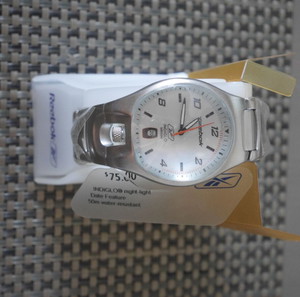 Reebok ρολοι απο την TIMEX---INDIGLO night light αδιάβροχο στα 50 μετρα, χρίζει μπαταρία.