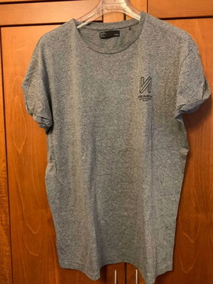 Bershka T-shirt XL сив като нов мъжки