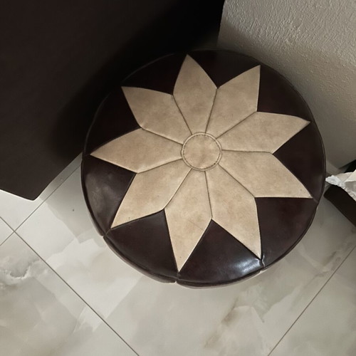Pouf stool leather like new