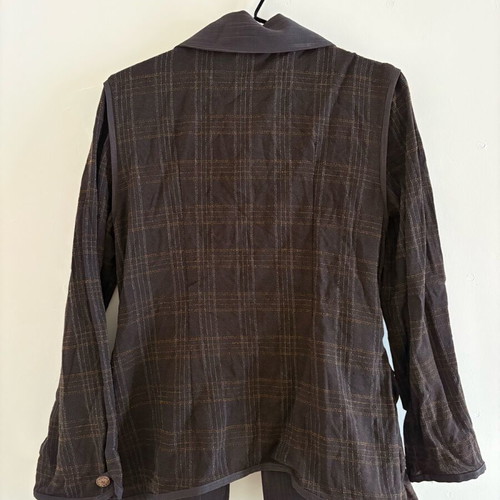Brown shirt cottage style used in excellent condition