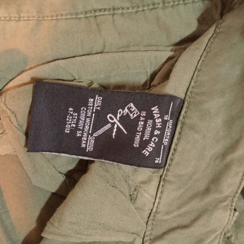 Biston olive green cargo shorts size 30