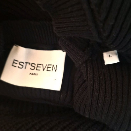 Est'seven Paris black sweater like new, size L