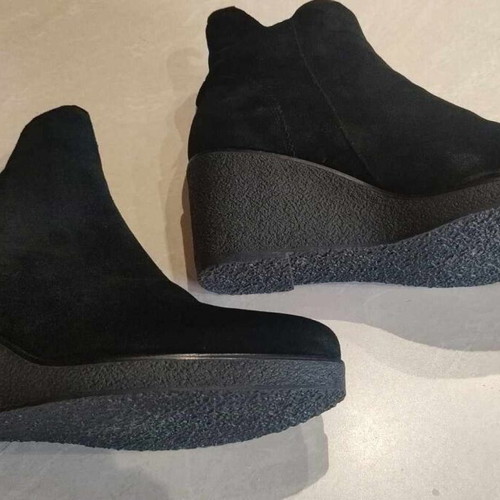 Suede leather ankle boots, size 41, black