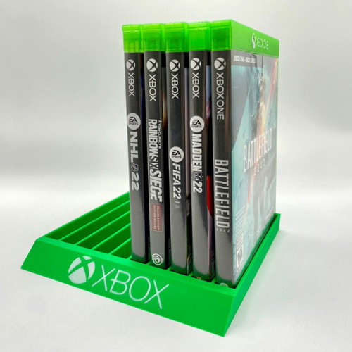 Xbox game case stand like new