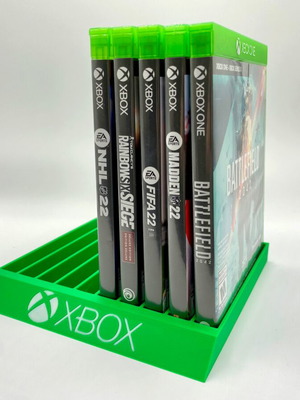 Xbox game case stand like new
