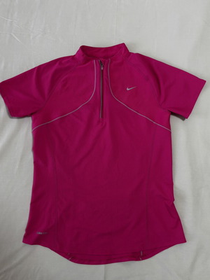 Nike women's sports shirt M pink fit dry like new