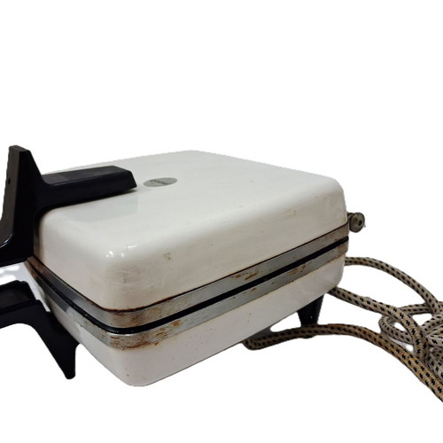 Vintage waffle maker Desal Italy 1960s used, cast iron plates