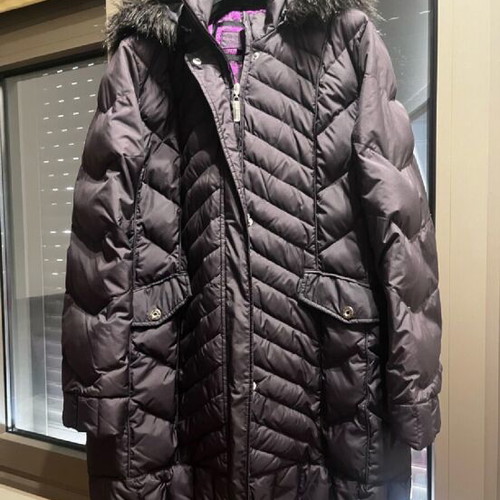 Long purple Zara coat like new