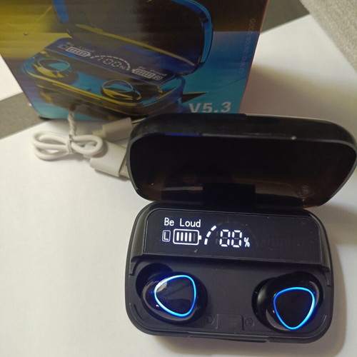 Bluetooth wireless earbuds new, right ear set