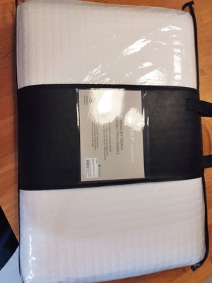 Nef-Nef memory foam pillow