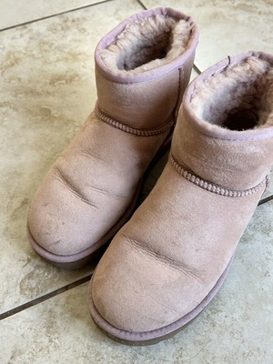 Ugg Australia boots used, pink, size 37