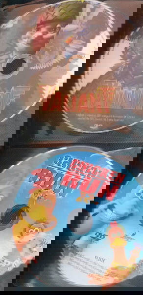 44 DVD για παιδιά μαζί με την θήκη