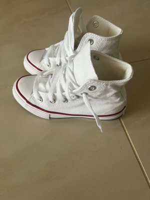 Converse All Star white shoes size 29 like new