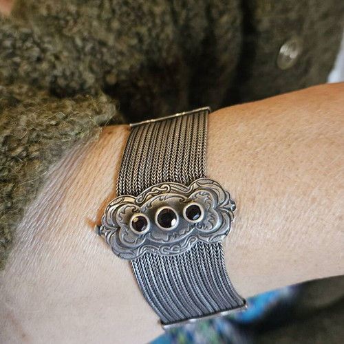 Silver bracelet 925 like new with garnet stones, 20 cm, Gerochristos