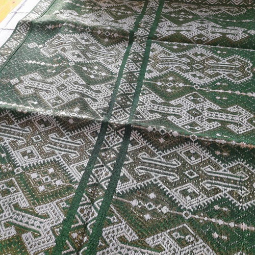 Table runner with ethnik geometric design 127×45cm new