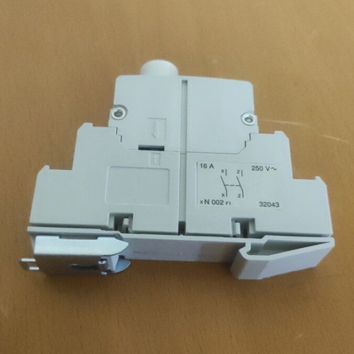 Hager SV 042 rail button automatic staircase new 250V/16A