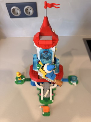 LEGO Super Mario Cat Peach Suit & Frozen Tower Expansion Set 71407