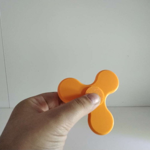 Fidget Spinner new, orange, 3D printed by Maxx