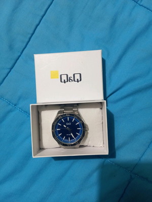 Q&Q watch