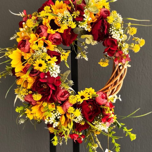 Handmade Premium Class Artificial Flower Wreath