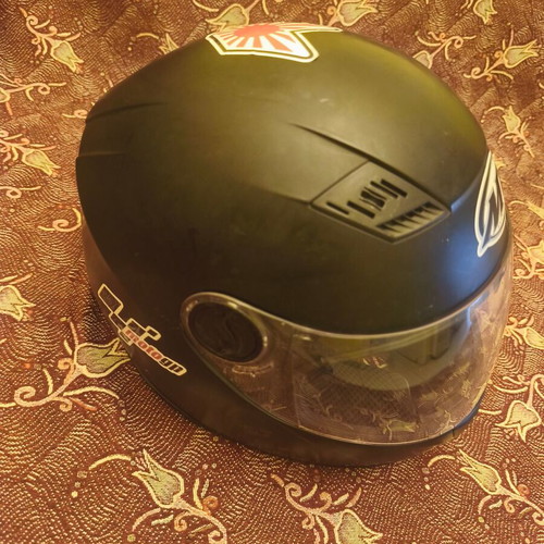 Mt full face helmet large used, good condition