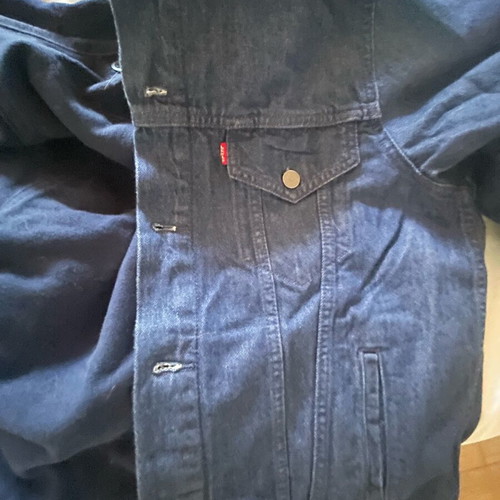 Levi's Lined Trucker Jacket with removable winter lining, like new, size M