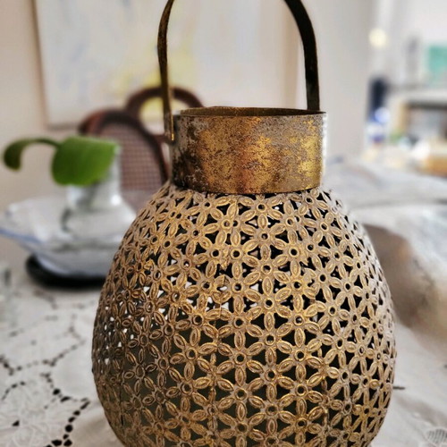 Metal lantern like new for tealight or flower vase